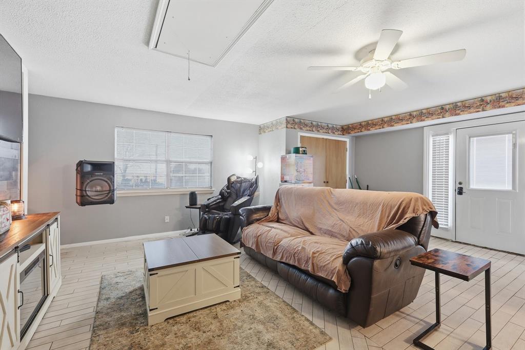 Bbb & C Rr Co - Residential