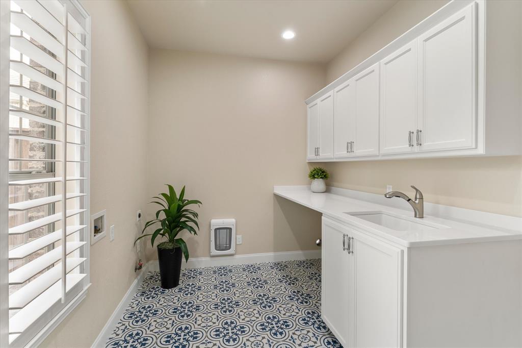 The Colony, Texas, 75056, United States, 7 Bedrooms Bedrooms, ,6 BathroomsBathrooms,Residential,Active,2044167