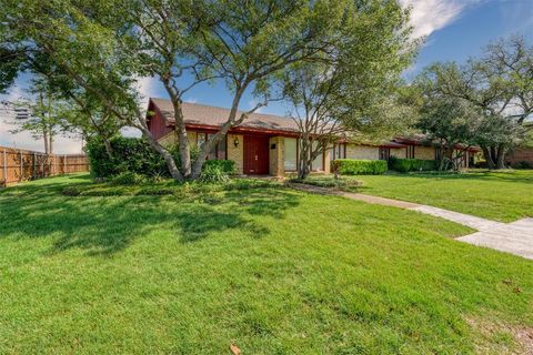 3709 and 3711 Weeburn Drive Dallas TX 75229