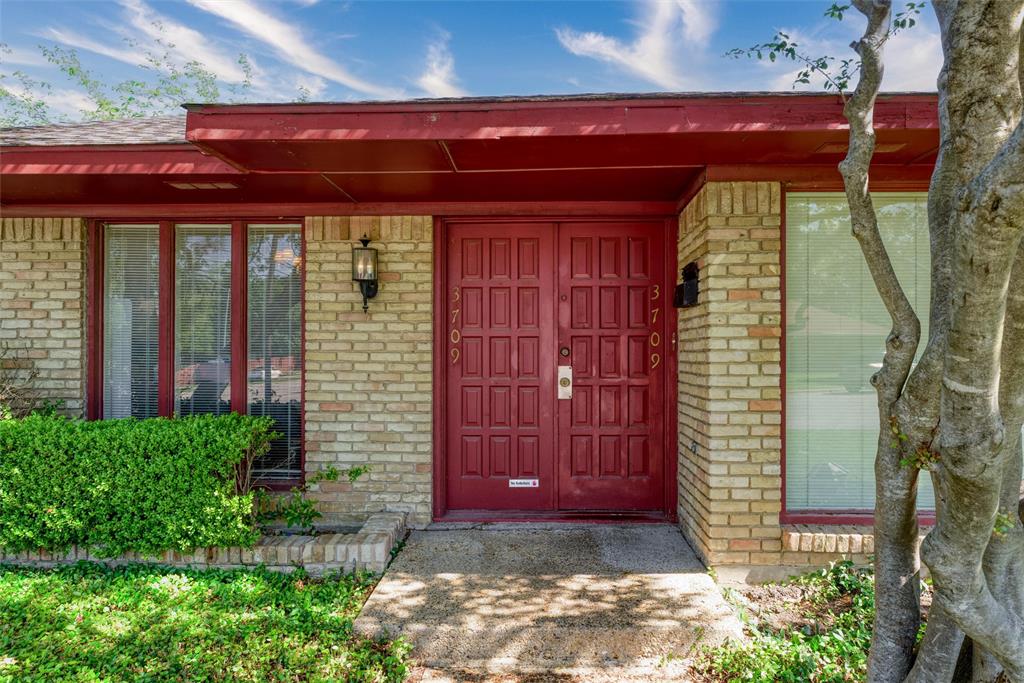 3709 and 3711 Weeburn Drive