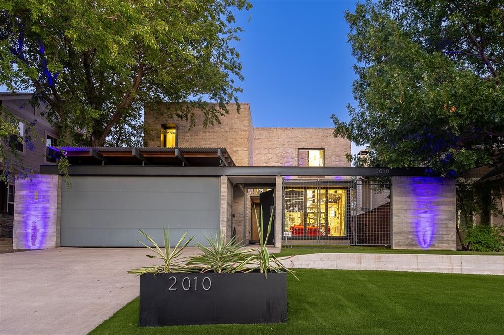 2010 Mcmillan Avenue
