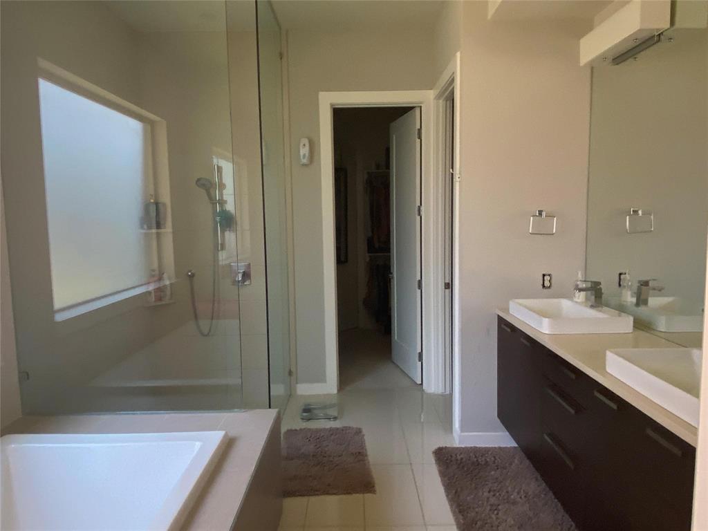 Village Park Ph 2d - Residential Lease