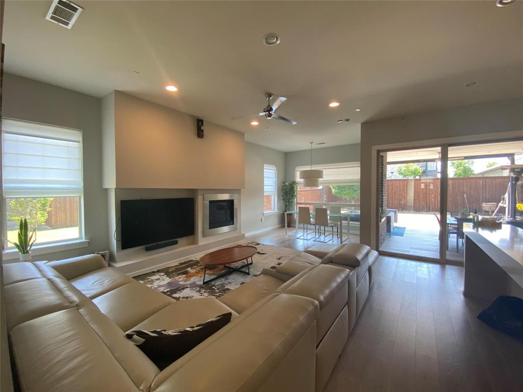 Village Park Ph 2d - Residential Lease