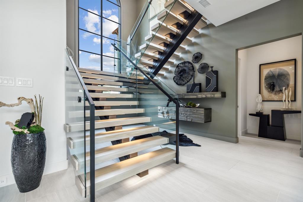 Oak Alley - Residential