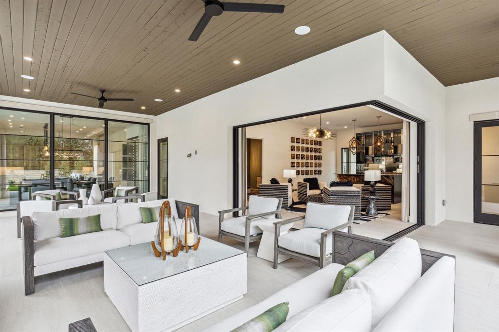 Oak Alley - Residential