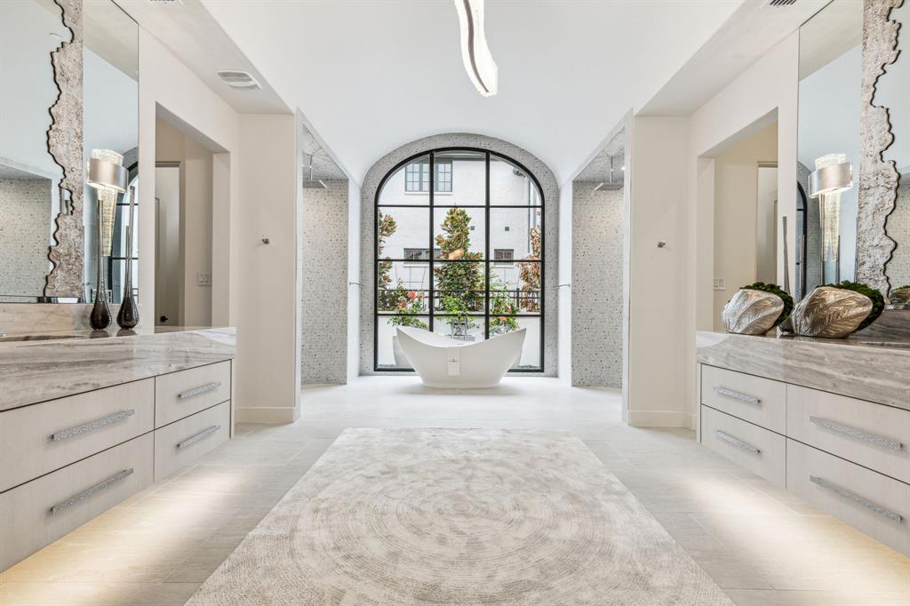 Oak Alley - Residential