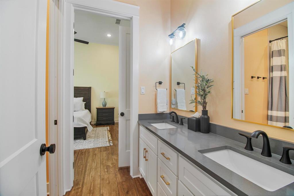 Mallards Cove - Residential