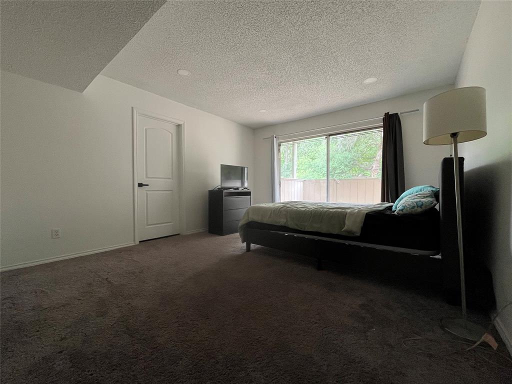 Meadowbrook Hills Chimney Wood - Residential