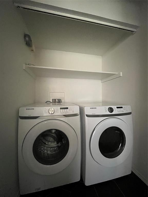 Meadowbrook Hills Chimney Wood - Residential