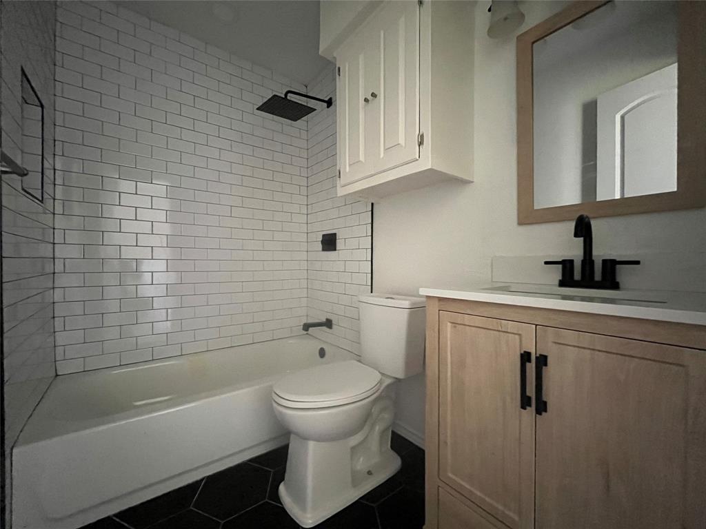 Meadowbrook Hills Chimney Wood - Residential