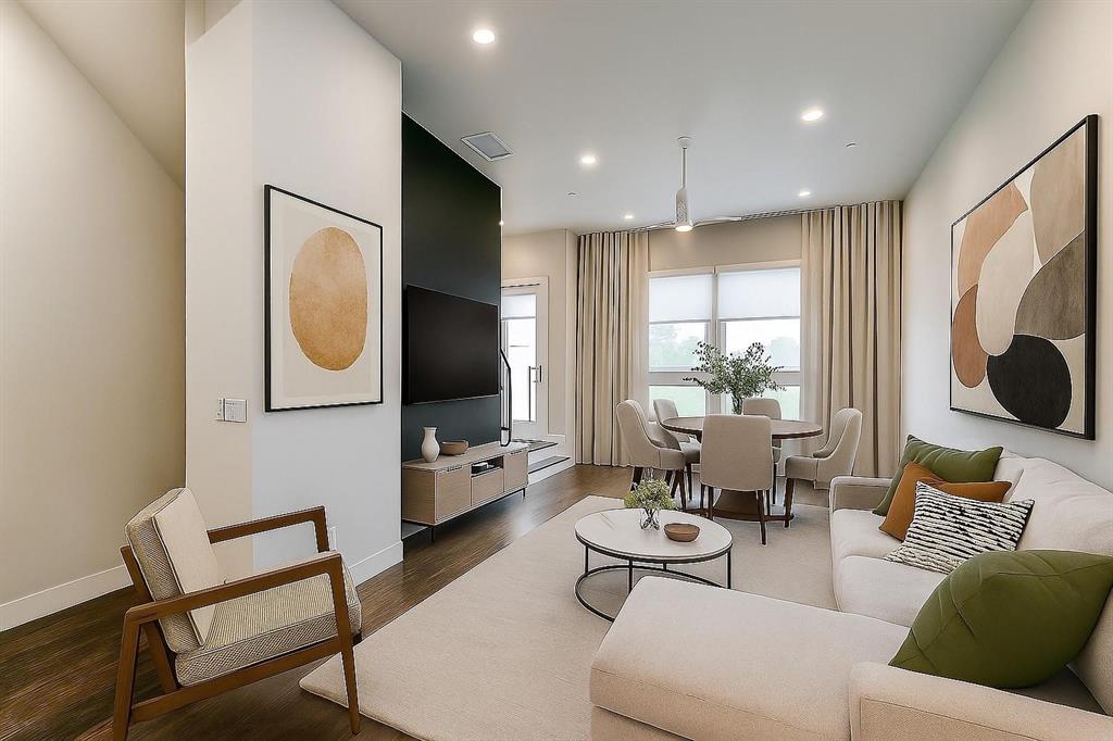 3816 ROSELAND CONDOMINIUM - Residential