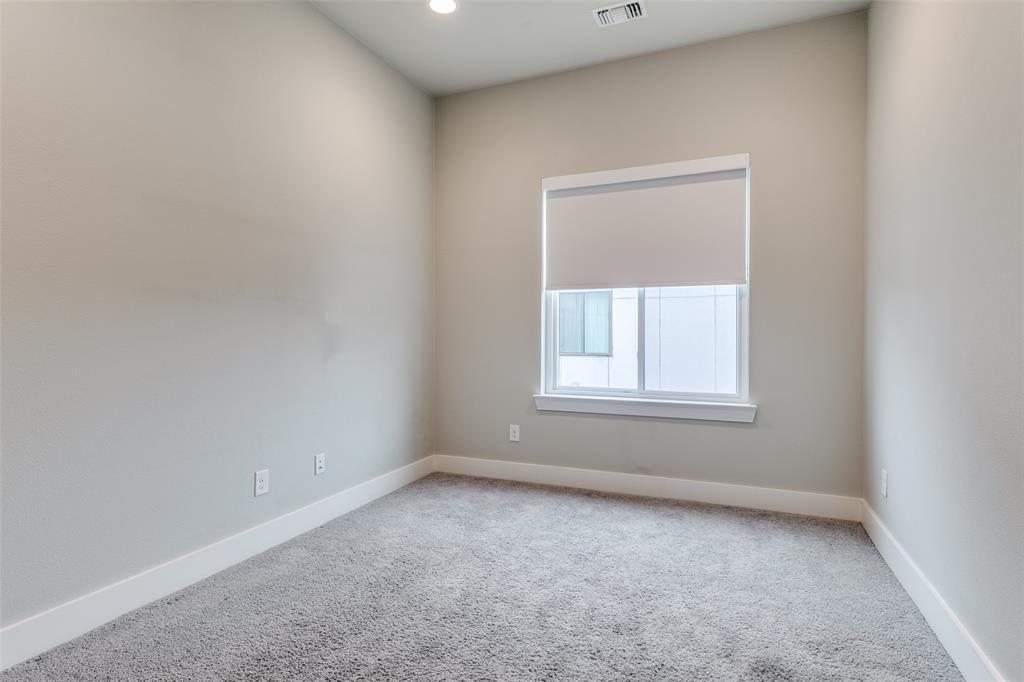 3816 ROSELAND CONDOMINIUM - Residential