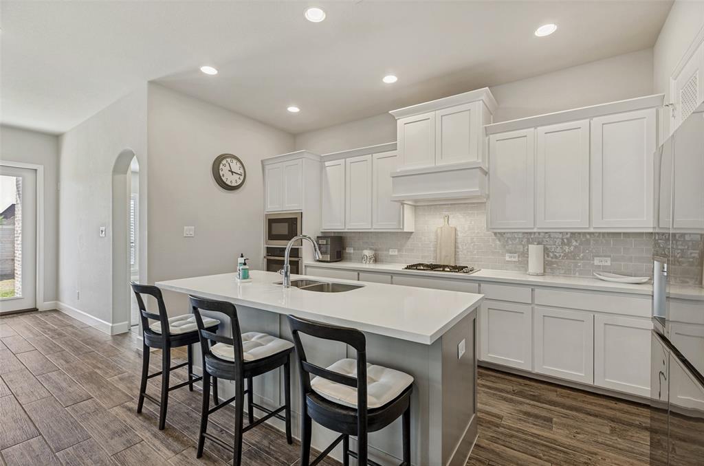 8212 San Bernard Trail