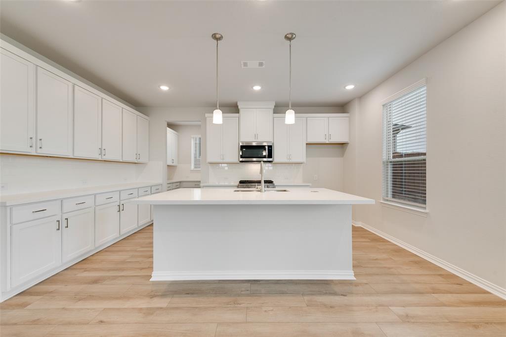 1204 Flatwater Trail