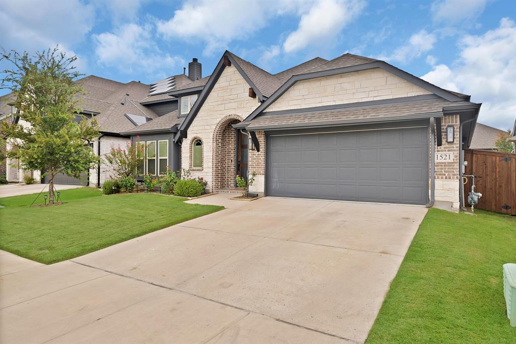 1521 Alexander Drive
