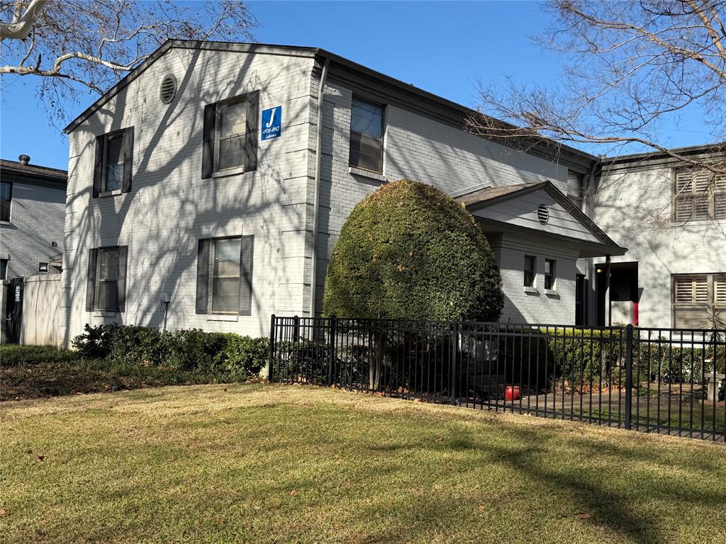 Westbury Park Condo - Residential