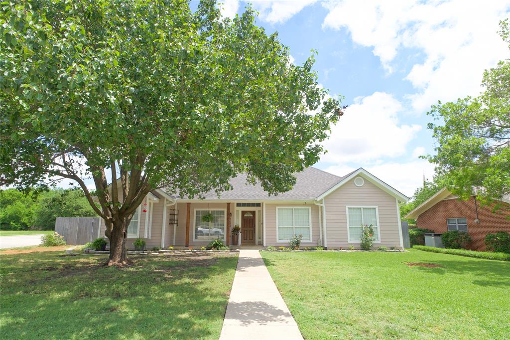 732 N Elm Street