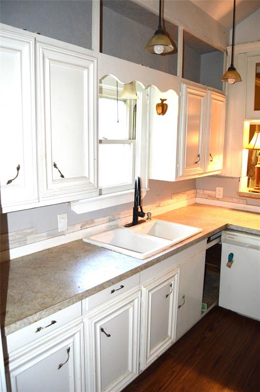 Terrell Rev - Residential