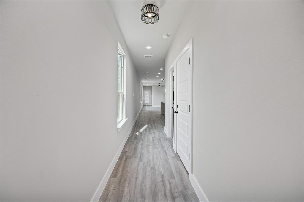 Lagow School - Residential