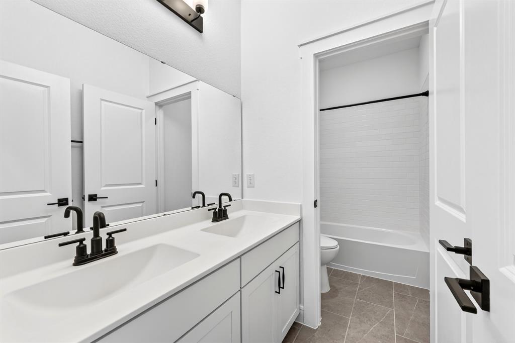 Kreymer at the Park - Residential