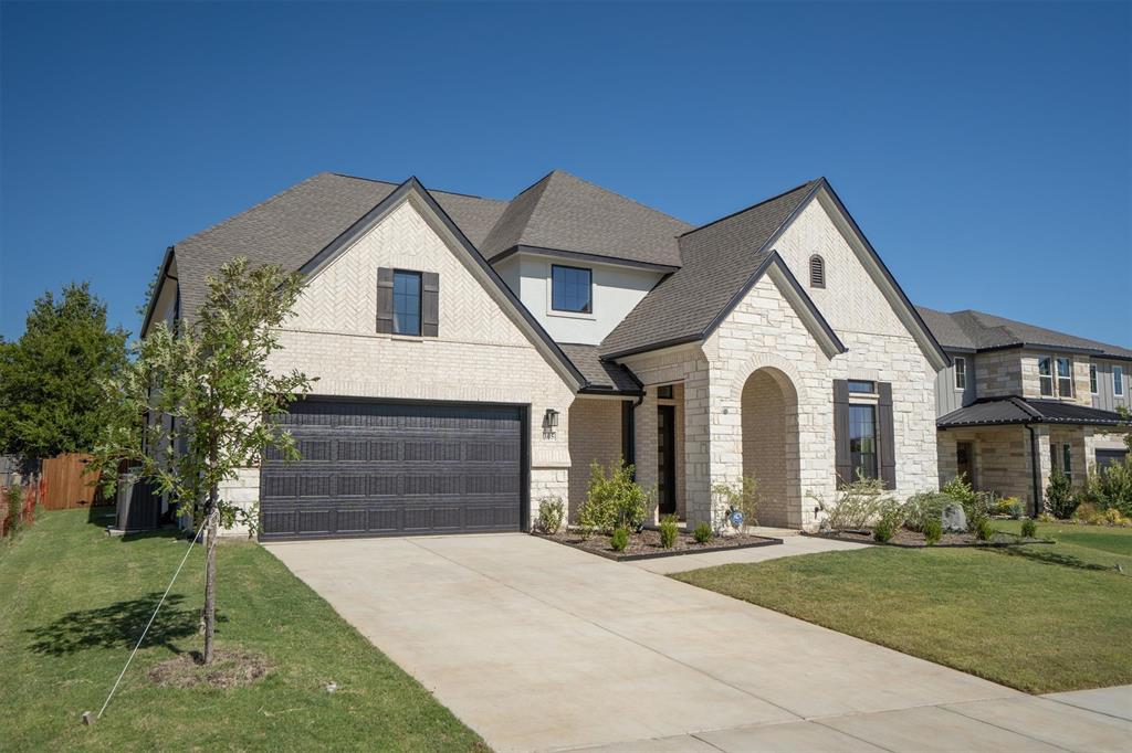 305 Alicia Court