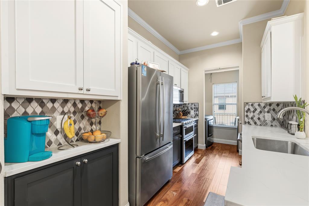 Villas At Ash Creek - Residential