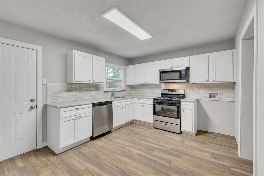 Arlington Manor - Residential