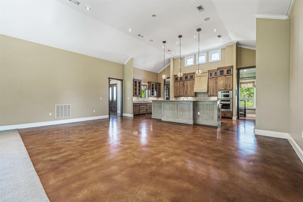 468 Davis Road