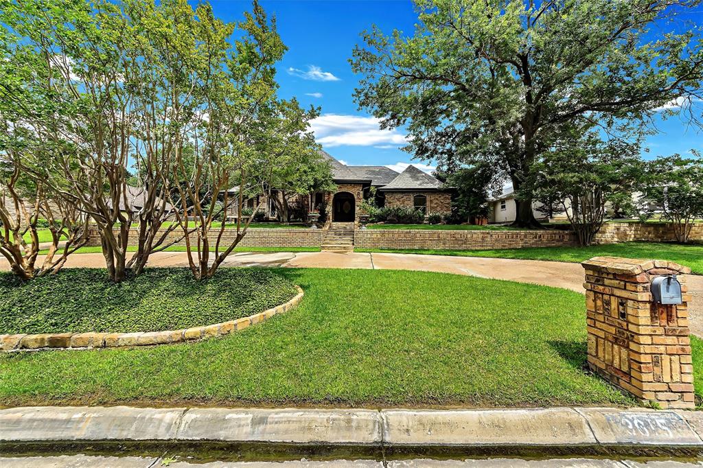 3615 Brentwood Court
