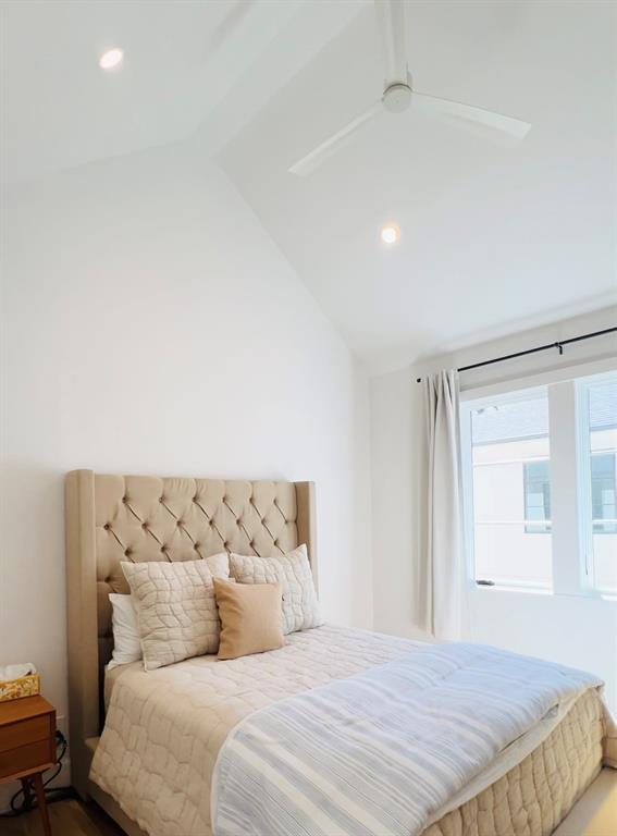 Lakeside - Residential