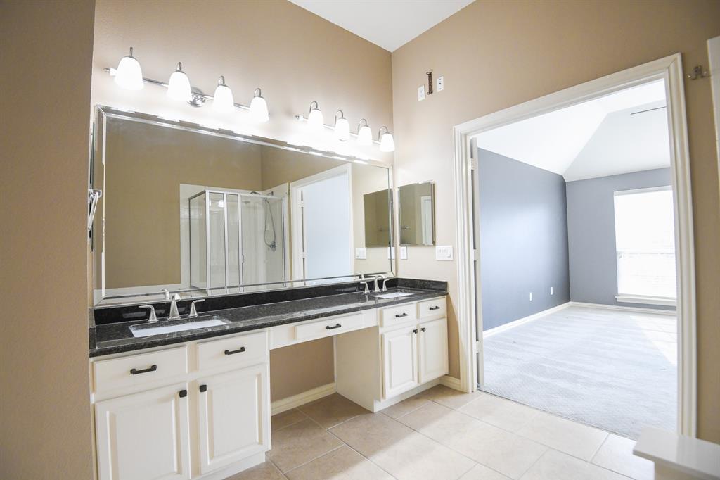 Quail Creek Twnhs Add - Residential