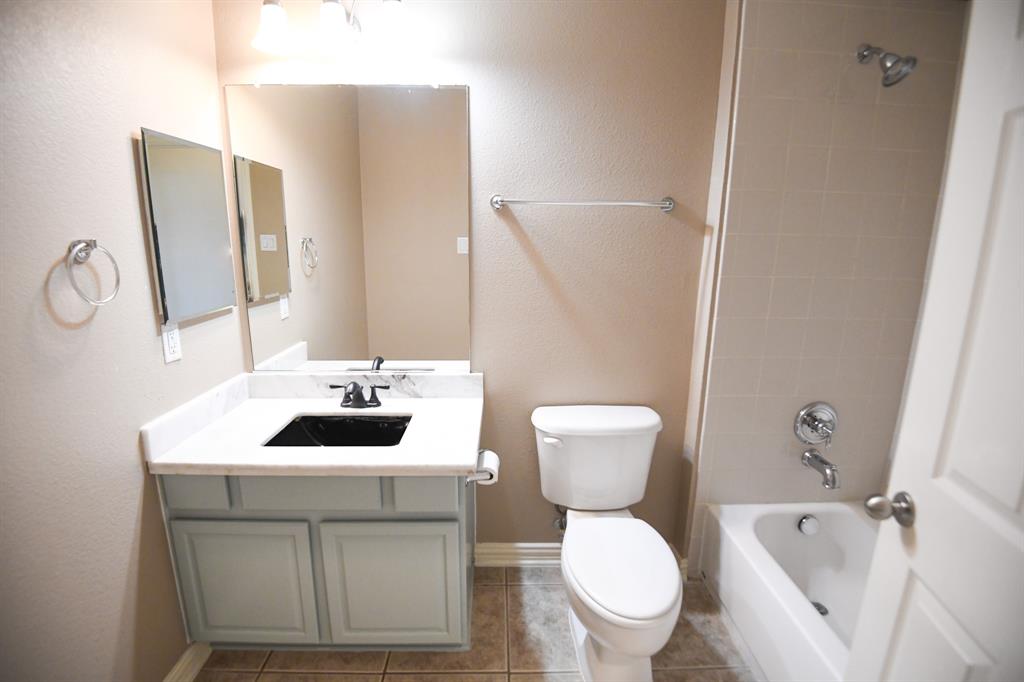 Quail Creek Twnhs Add - Residential