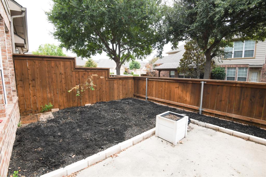 Quail Creek Twnhs Add - Residential