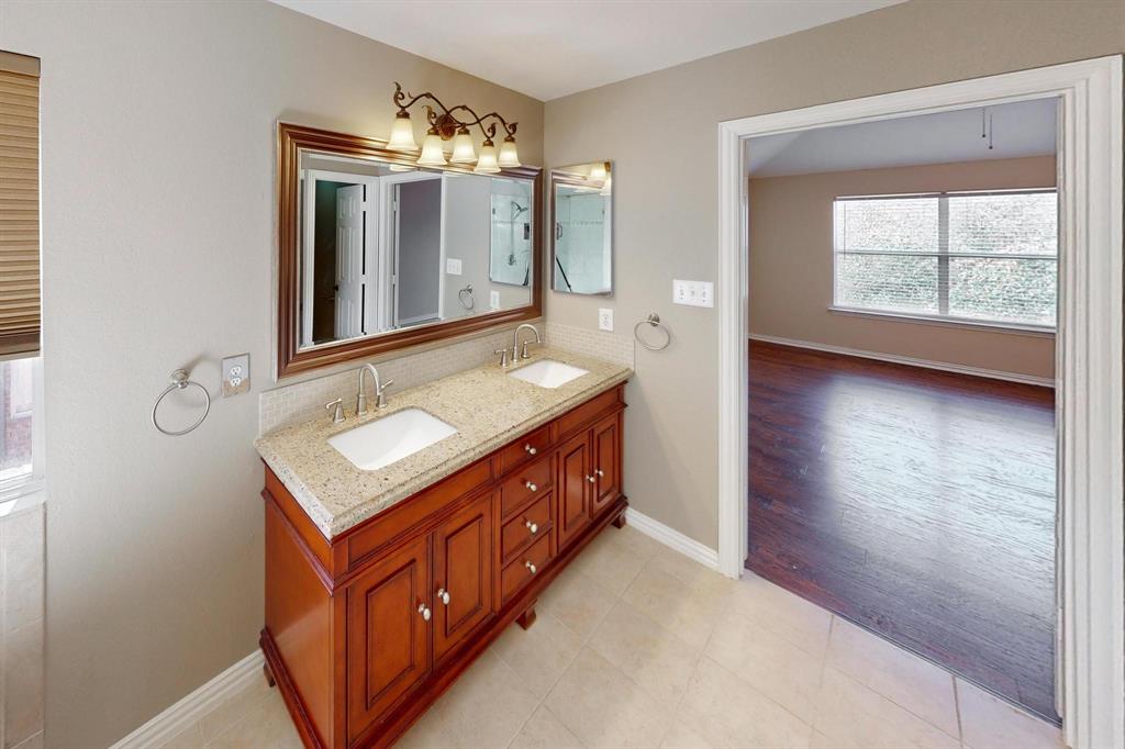 The Oaks Of Shadow Ridge - Residential