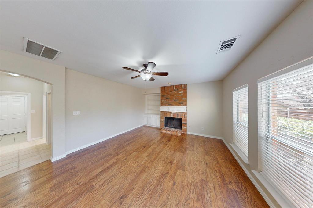 The Oaks Of Shadow Ridge - Residential