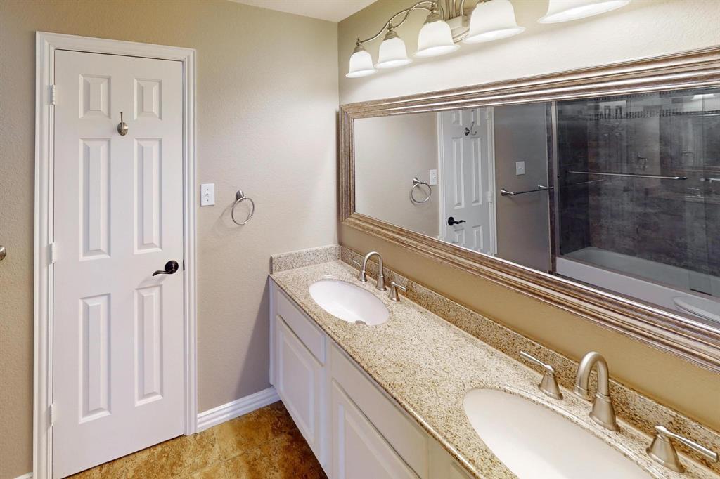 The Oaks Of Shadow Ridge - Residential