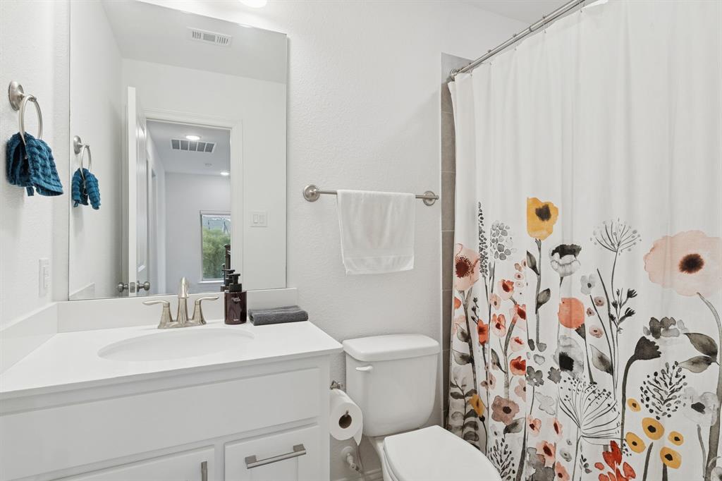 TERRACES OF LAS COLINAS - Residential