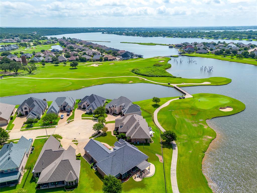 2312 Marseilles Court