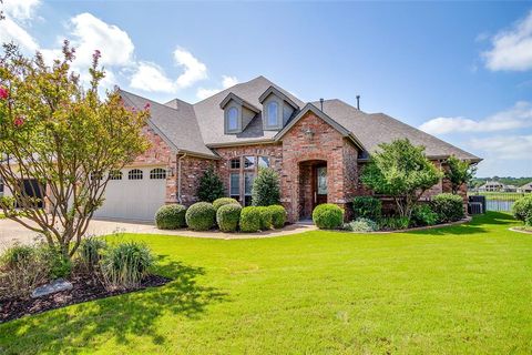 2312 Marseilles Court Granbury TX 76048