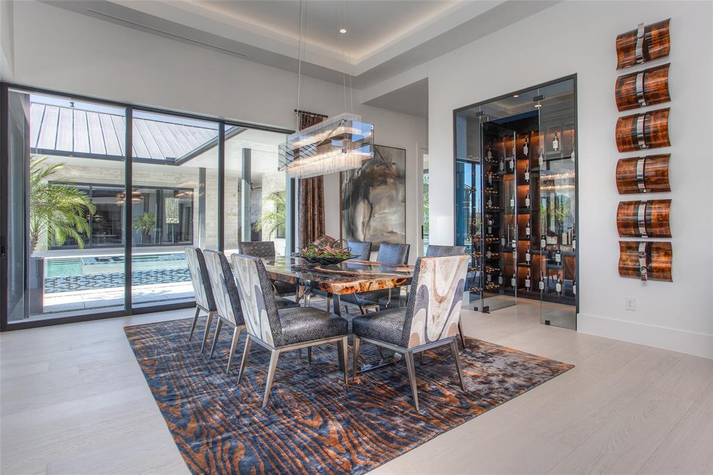 MONTRACHET - Residential