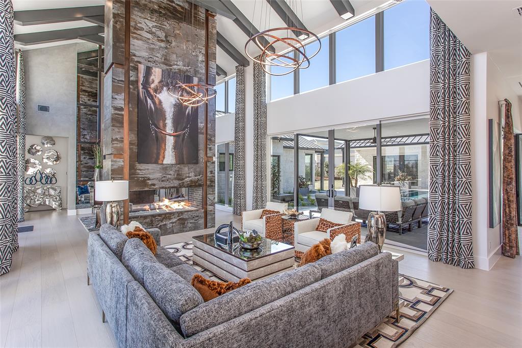 MONTRACHET - Residential