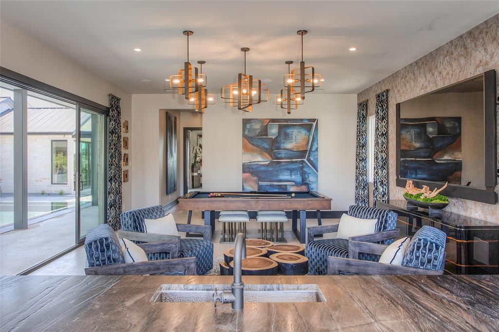 MONTRACHET - Residential