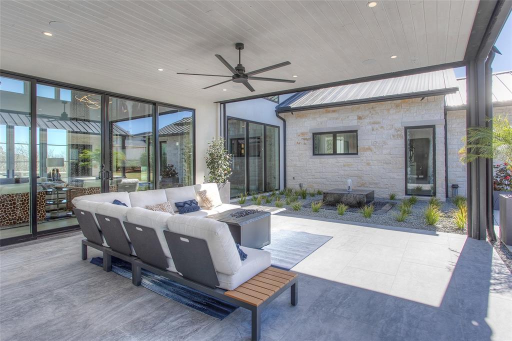 MONTRACHET - Residential