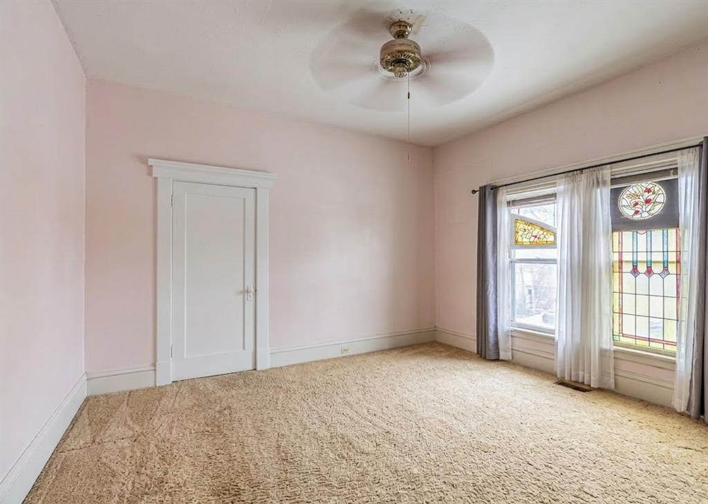 Winnetka Heights - Residential