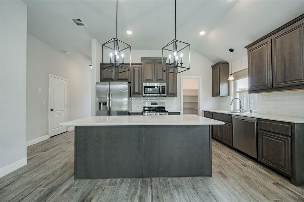 Sonoma Verde - Residential