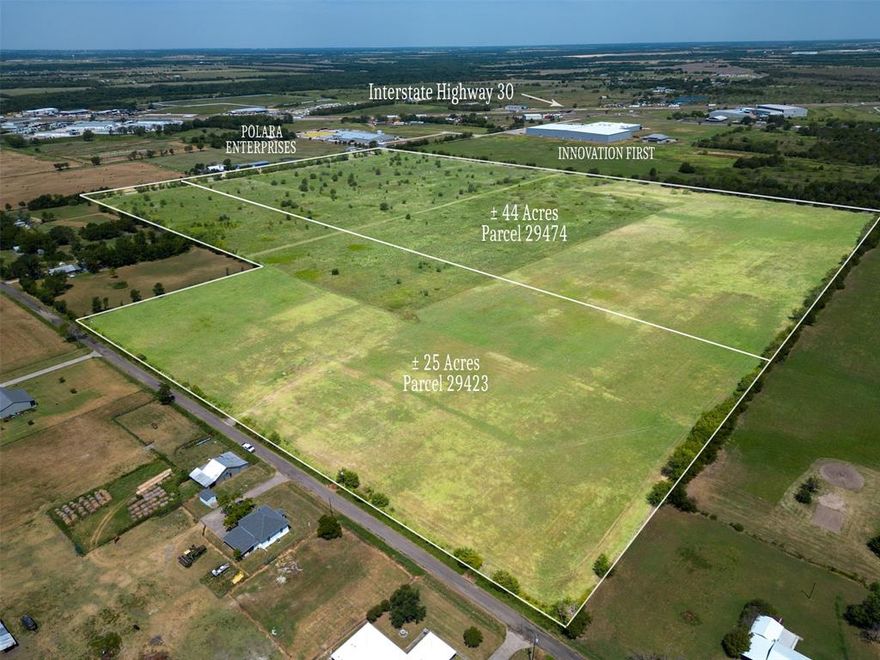 69 ACS. CR 2178 - DON'T MISS OUT ON THIS HIGHLY DESIRABLE LOCATION IF YOU ARE LOOKING FOR A MULTI FUTURE DEVELOPMENT. HERE IS YOUR
OPPORTUNITY TO INVEST OR HOLD. LOCATED CLOSE TO OTHER COMMERCIAL, RESIDENTIAL DEVELOPMENTS AND FUTURE DEVELOPMENTS. PROPERTY
COULD BE MIX USE, COMMERCIAL, RESIDENTIAL OR MULTI FAMILY. CLOSE TO I-30 AND FM 1570.