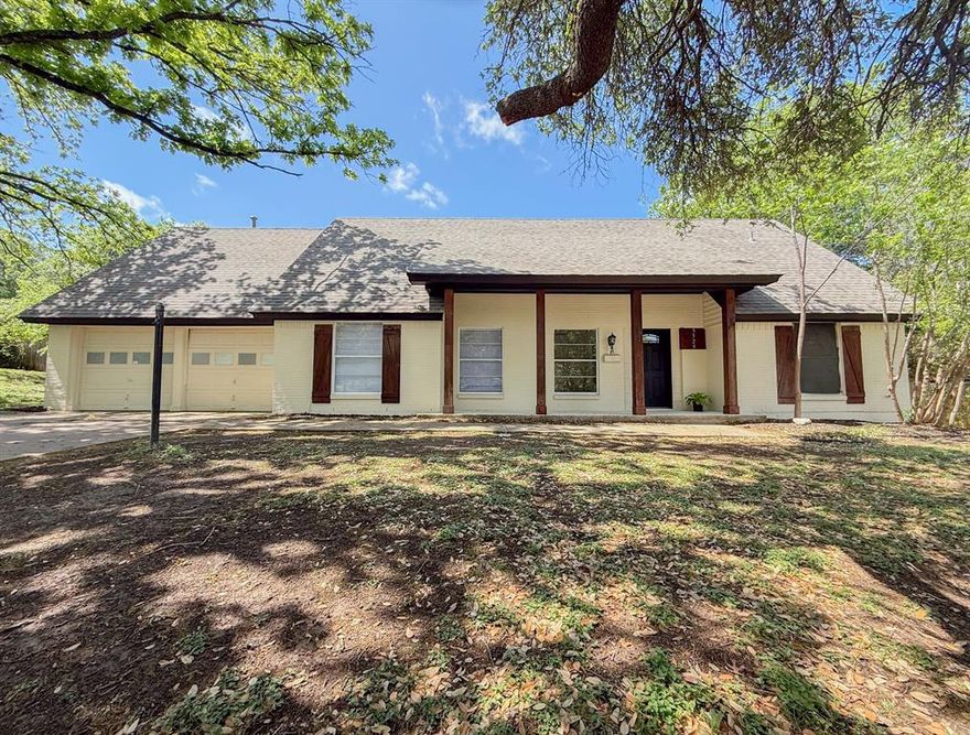 Welcome to 5520 Woodway! Luxury is in the details, and the dream life is ready to be lived! This home is 2163 square feet of pure elegance in the highly desirable community of Wedgwood-Fort Worth. I love everything about this House! From the moment you step through the door, you're met with soaring ceilings and an interior that feels like a breath of fresh air. This isn't just a house; it's an experience! Bask in this home's radiant possibilities, with 4 oversized bedrooms and 3 Bathrooms! Plus a game room that can easily be converted into an office or a 5th bedroom! A refined product of the highest-quality construction is ensured! THE NEIGHBORHOOD! You will love it! This isn't just a daydream; it's the everyday life of unparalleled tranquility! Ready to make this picturesque lifestyle your reality?