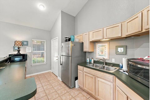 Tiny photo for 1002 Bridges Drive, Arlington, TX 76012 (MLS # 21396625)
