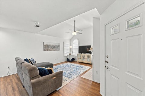 Tiny photo for 1002 Bridges Drive, Arlington, TX 76012 (MLS # 21396625)