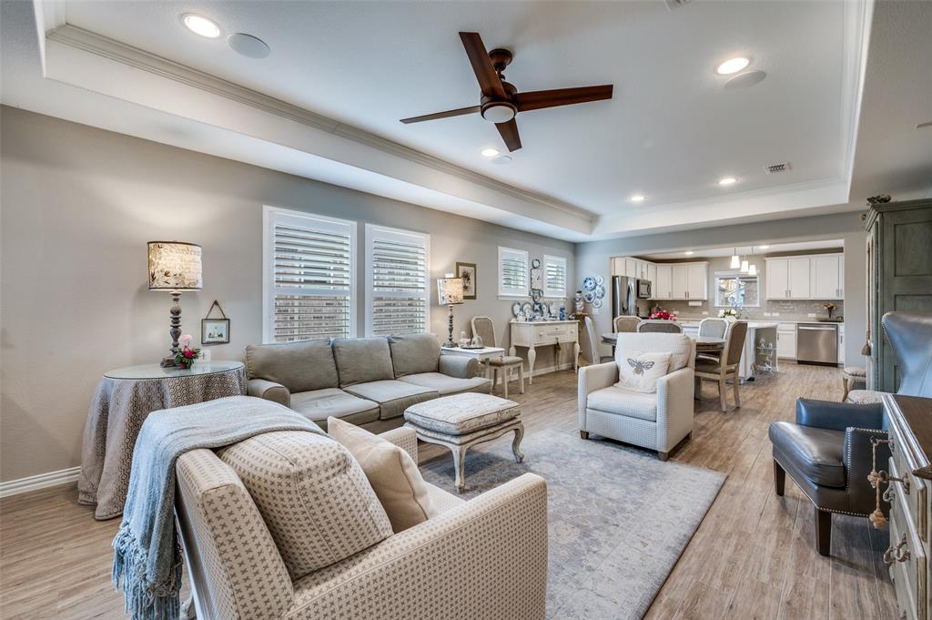 917 Rough Hollow Drive